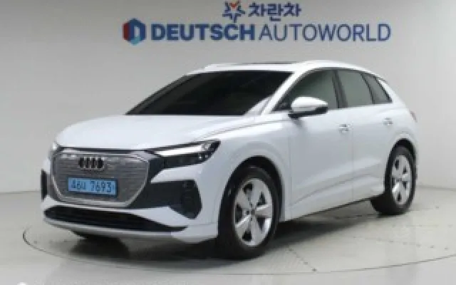 액티언스포츠 중고차 Q4 e-트론 40 매물 사진 19 - 2024/04 45,353km